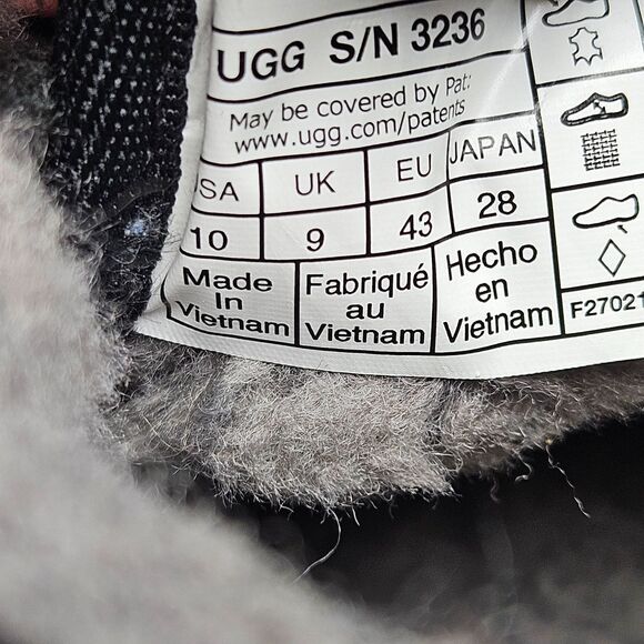 UGG Neumel Mens Size 10 Black Casual Classic Ankle Chukka Fur Boots Shoes main image 5